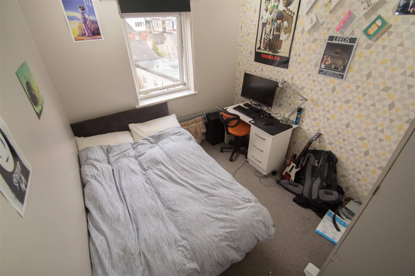 Flat Westfield Terrace in Leeds