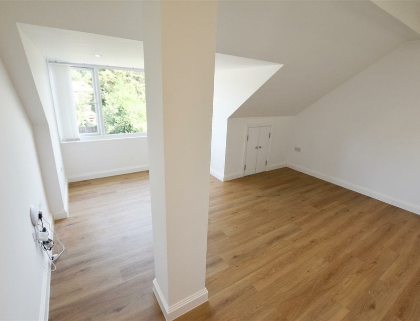 Flat Albert Road in Greater London