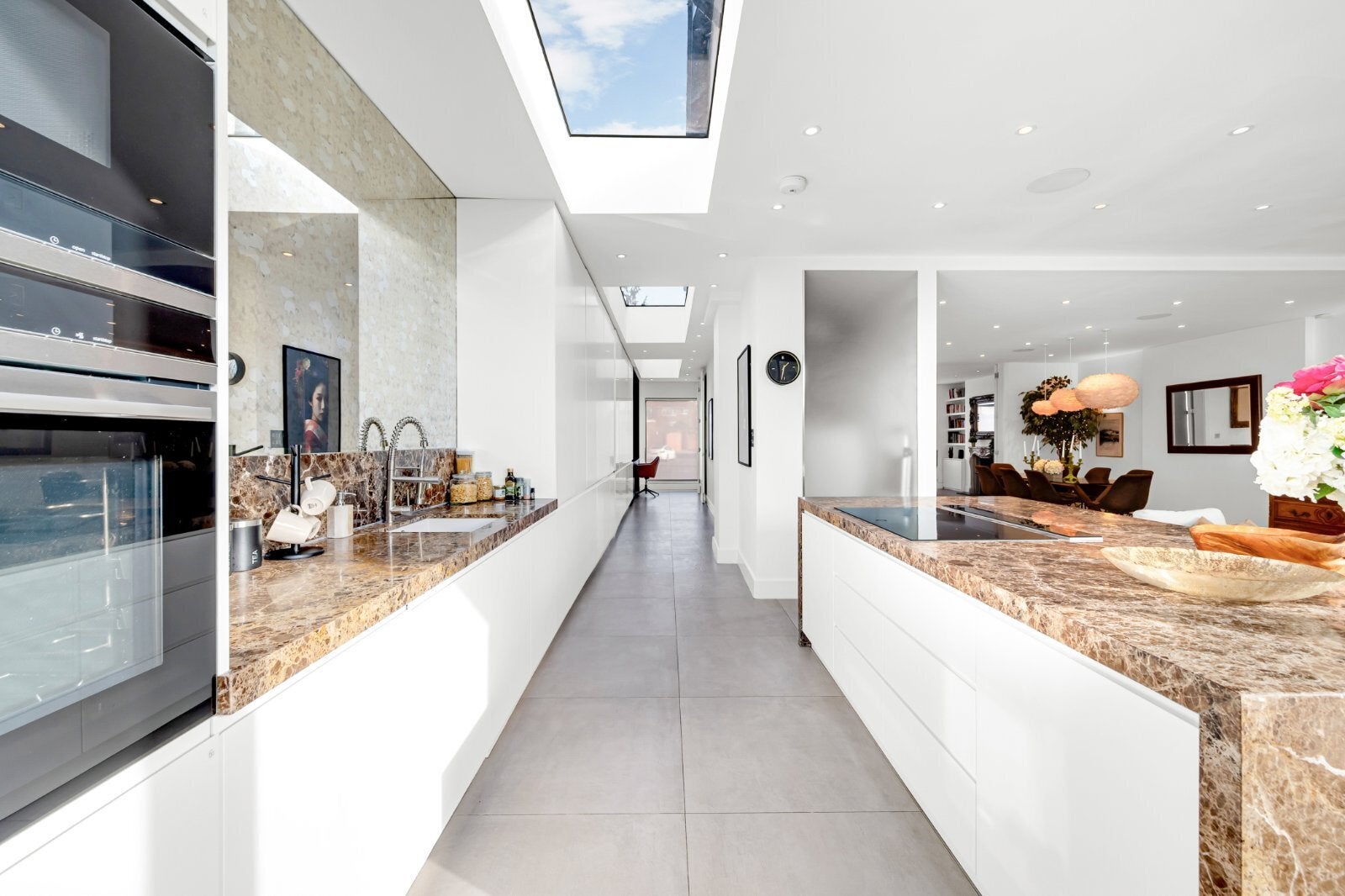 House Friars Place Lane in Greater London