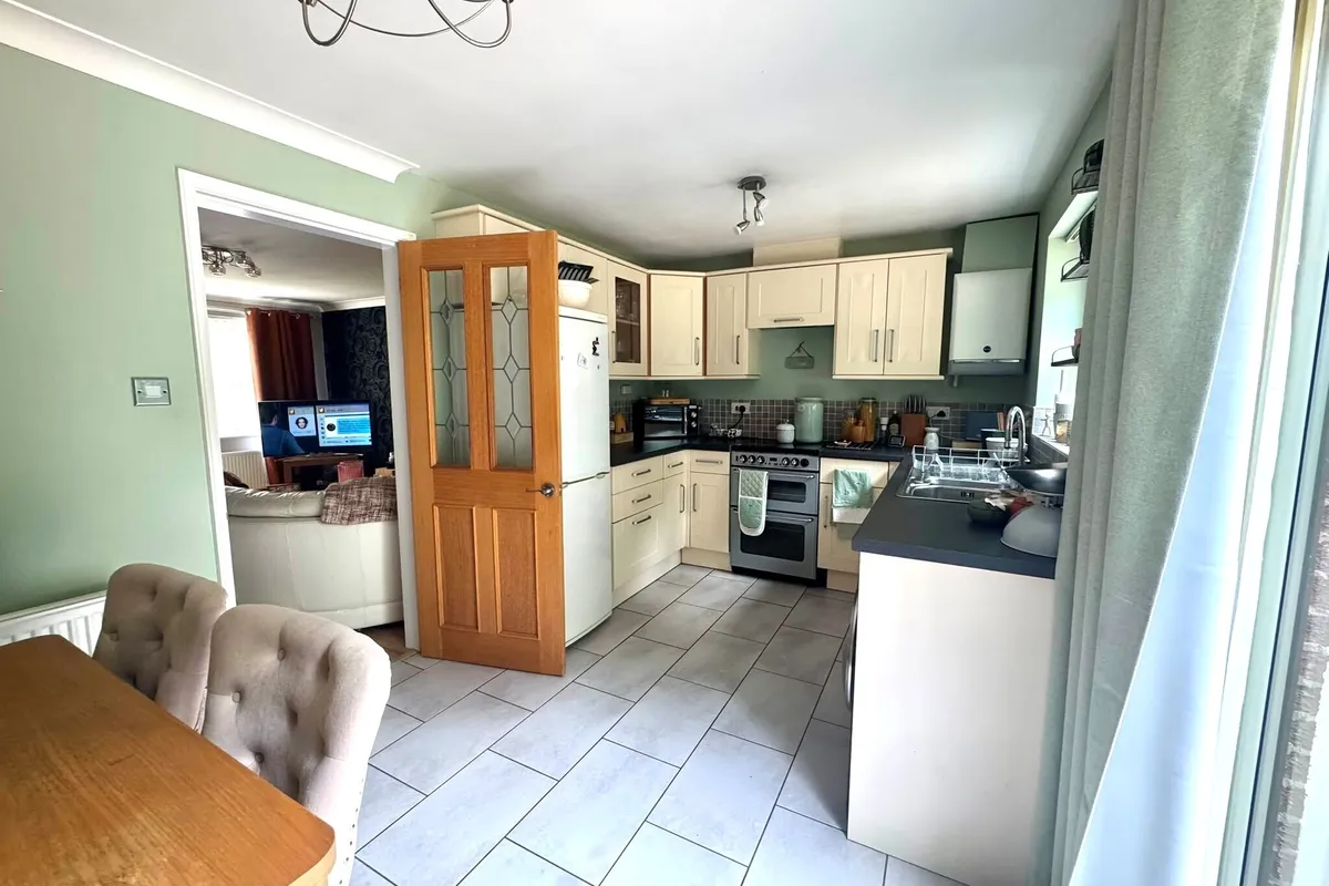 House Bleasdale Close in Upton