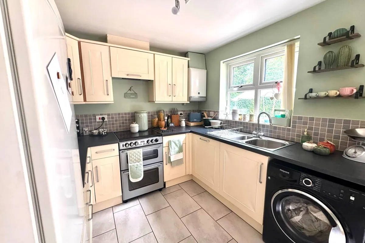 House Bleasdale Close in Upton