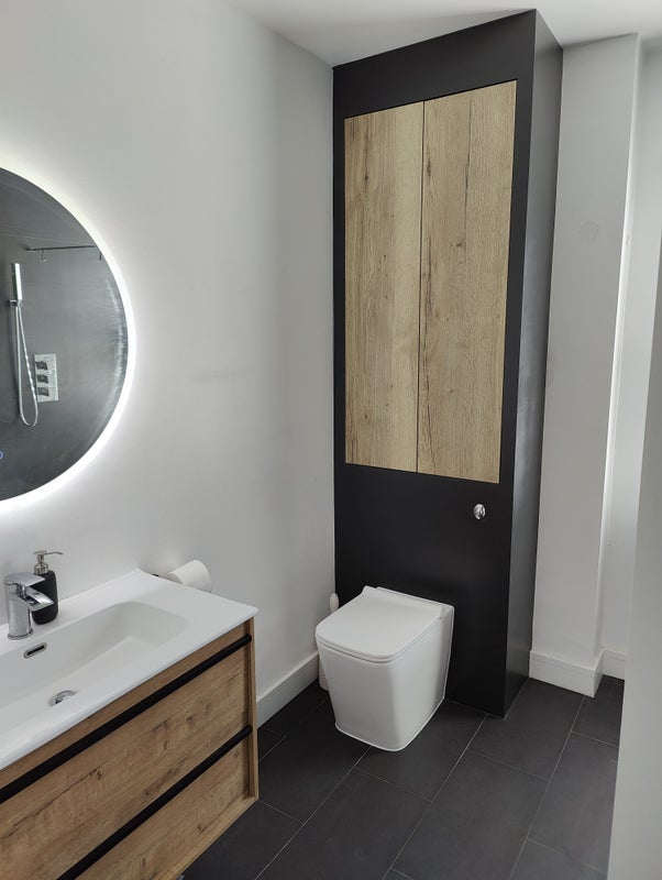 Flat West Gardens in Greater London