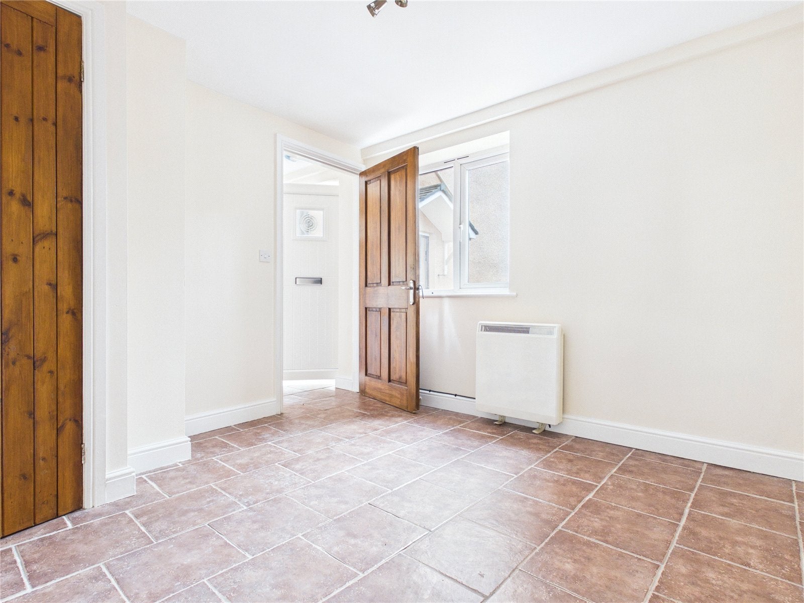 Flat Coates Walk in Bristol