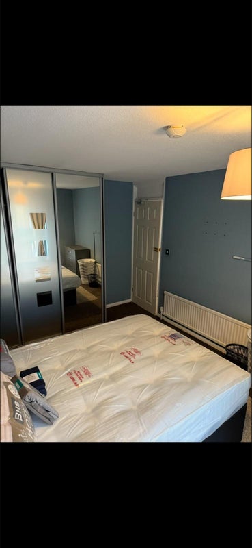 Room Gresley in Tamworth