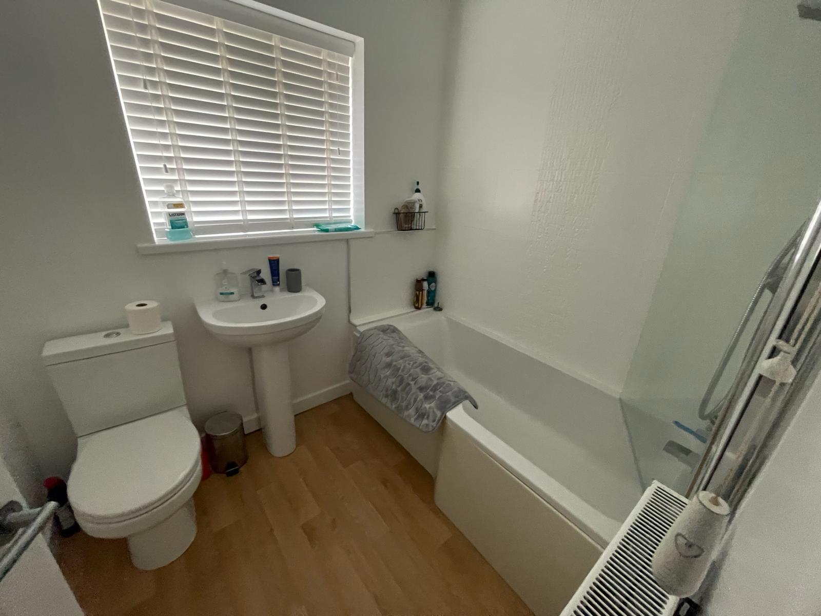 House Ffos Yr Efail Terrace in Pontarddulais