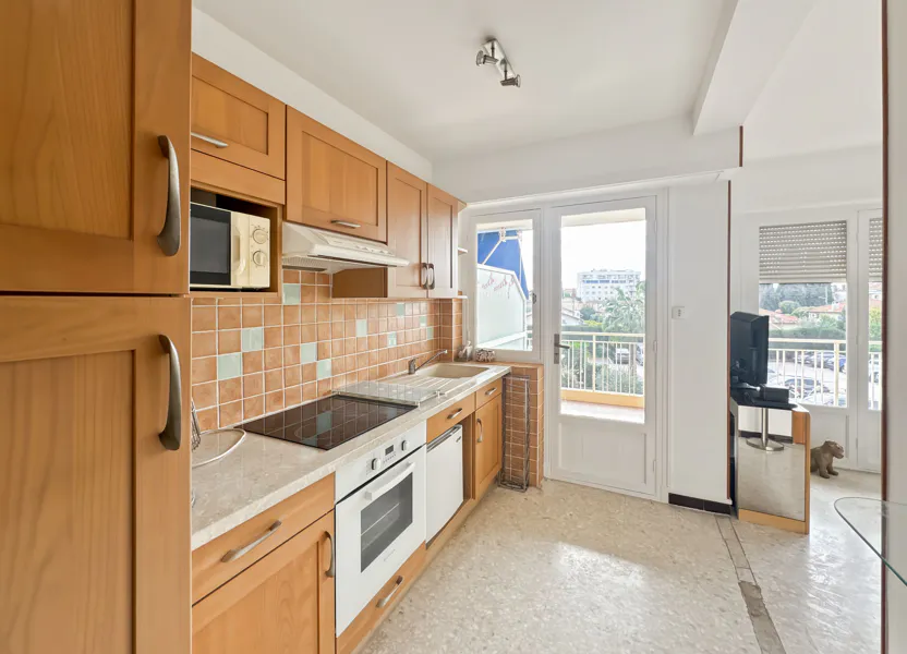 Appartement Avenue de la Serre à Cagnes-sur-Mer