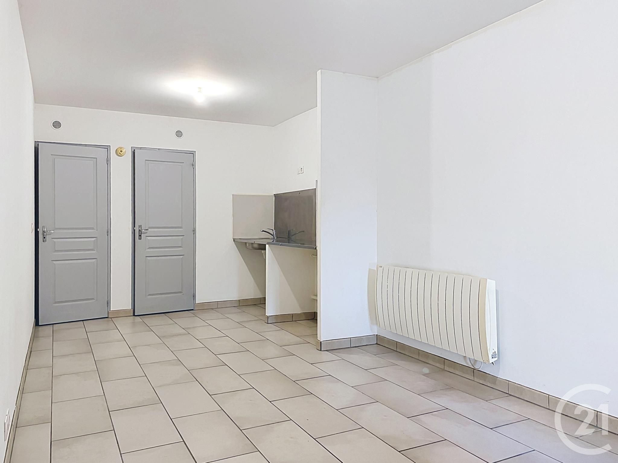 Flat Rue de Carcaixent in Bagnols-sur-Cèze