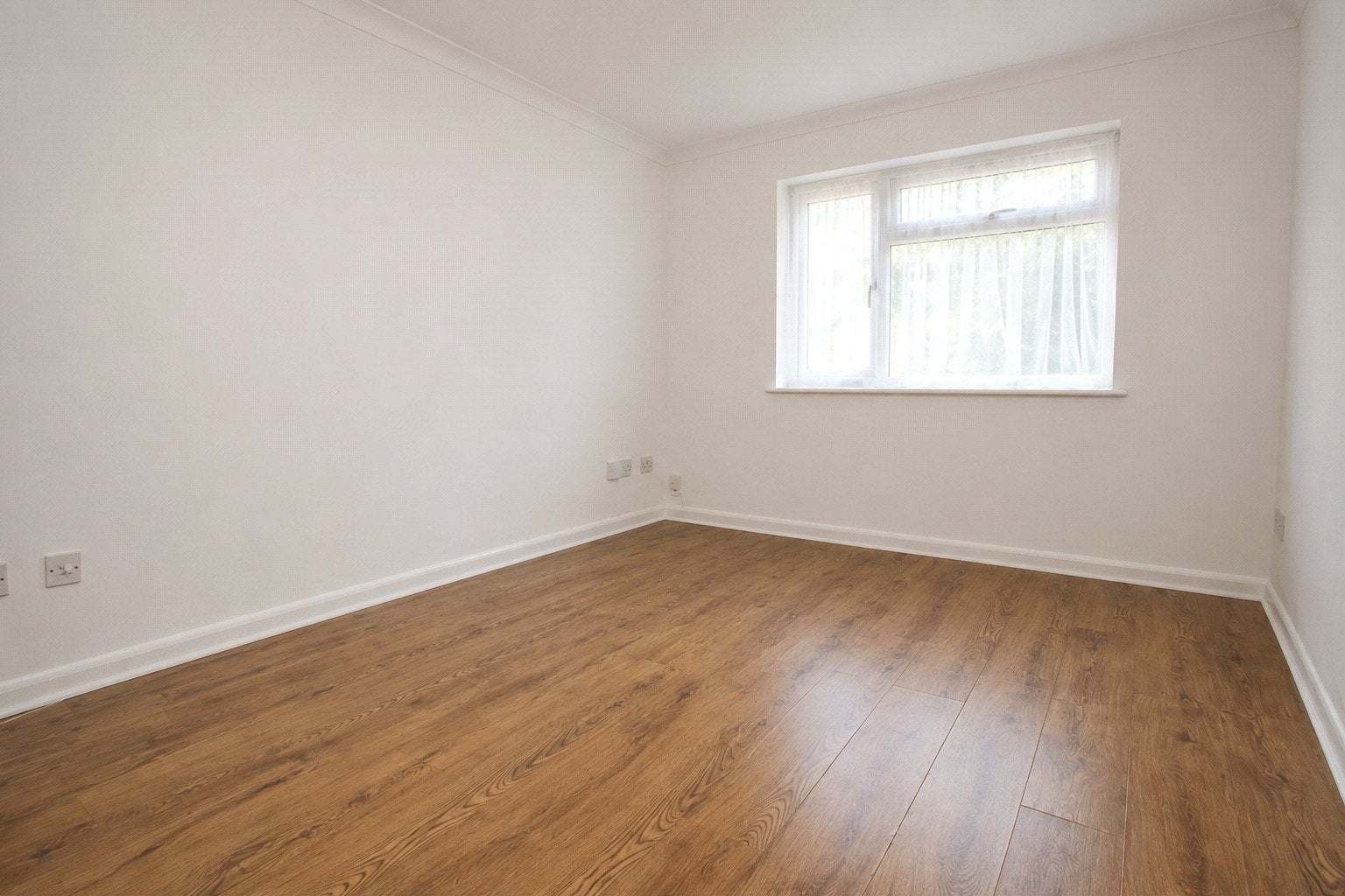 Flat Selhurst Road in Greater London