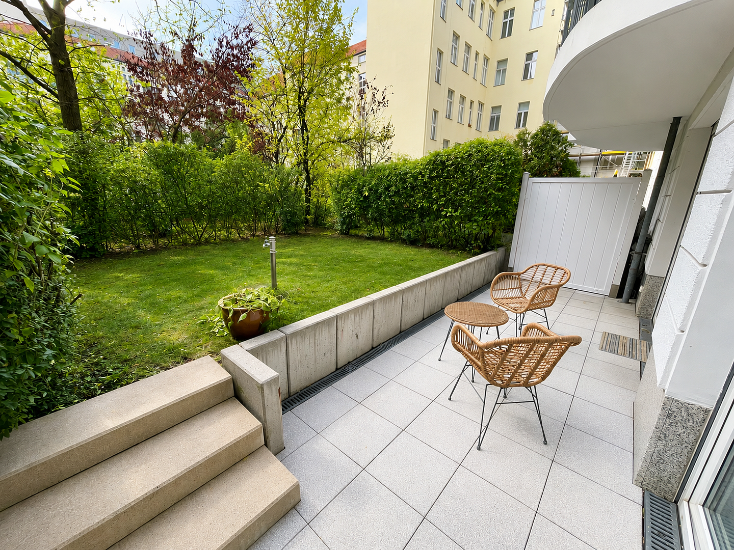 Wohnung Kleine Alexanderstraße in Berlin
