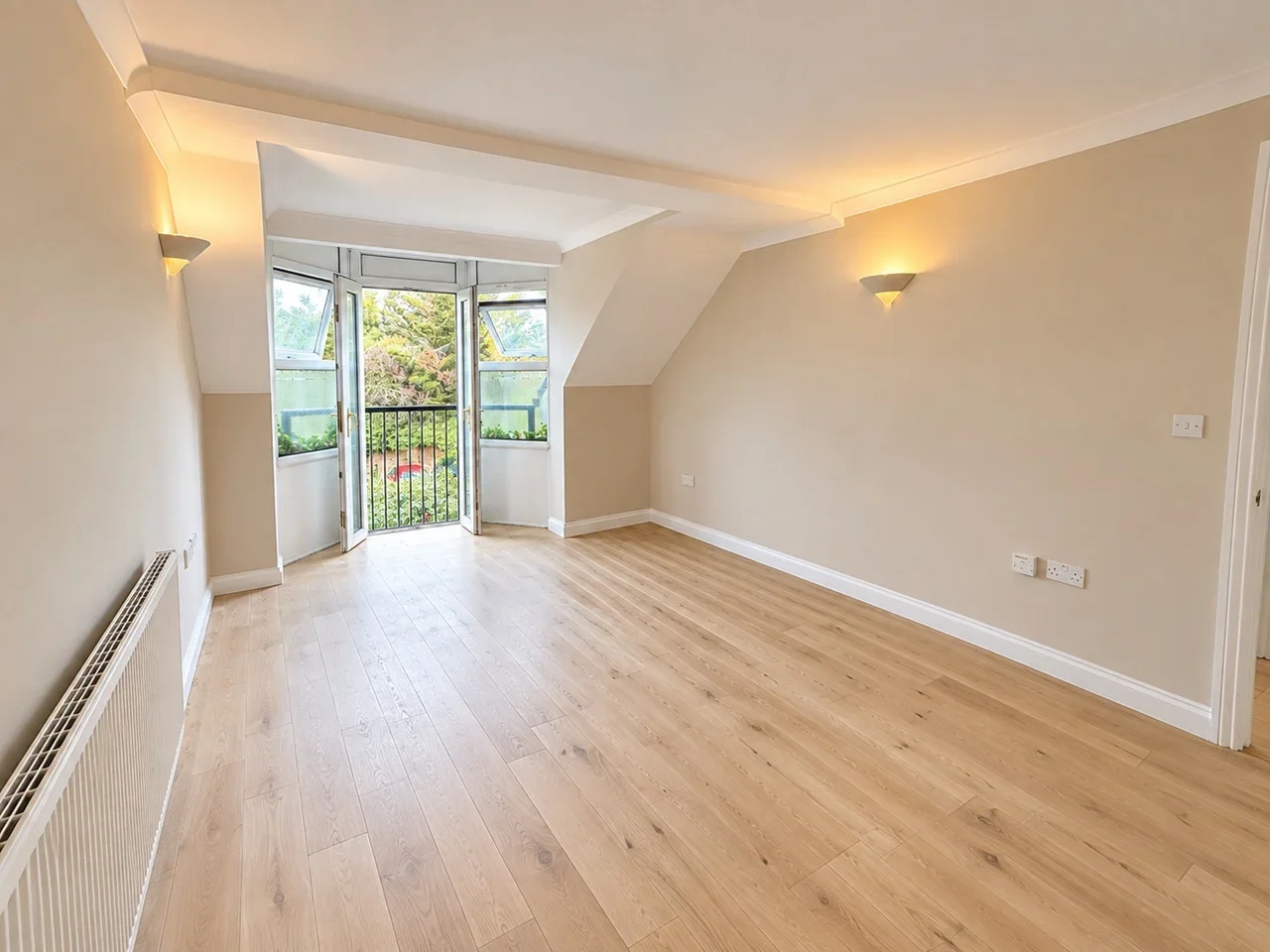 Flat Granville Road in Greater London