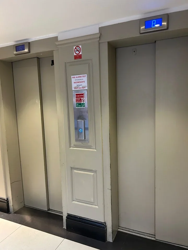 Flat Lucan Place in Greater London