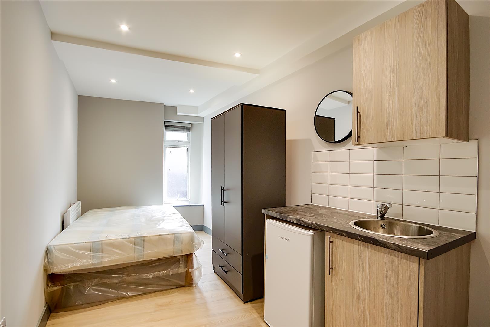 Room North Street in Worthing