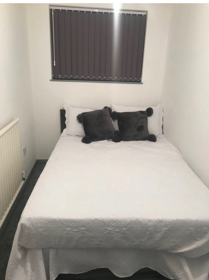 Room Brookfurlong in Peterborough