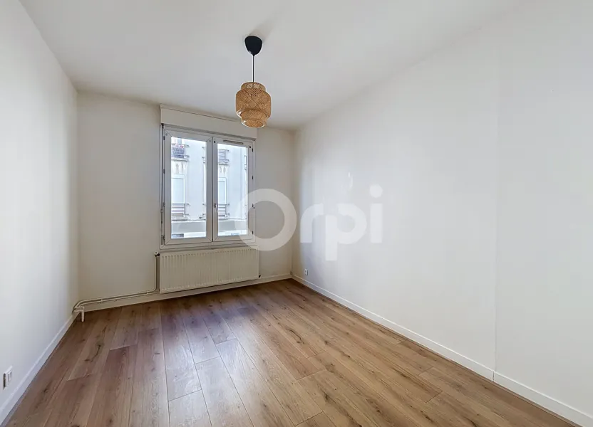 Appartement Rue Sainte-Anne à Nogent-sur-Marne