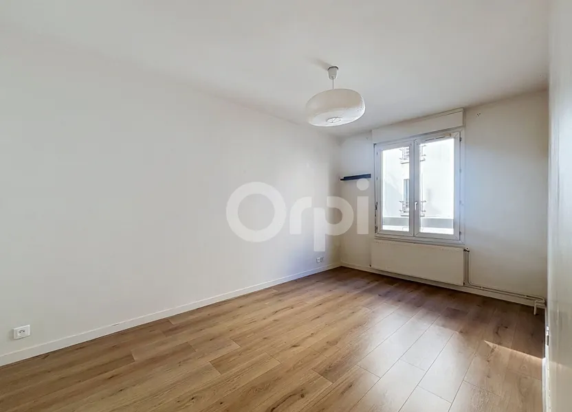 Appartement Rue Sainte-Anne à Nogent-sur-Marne