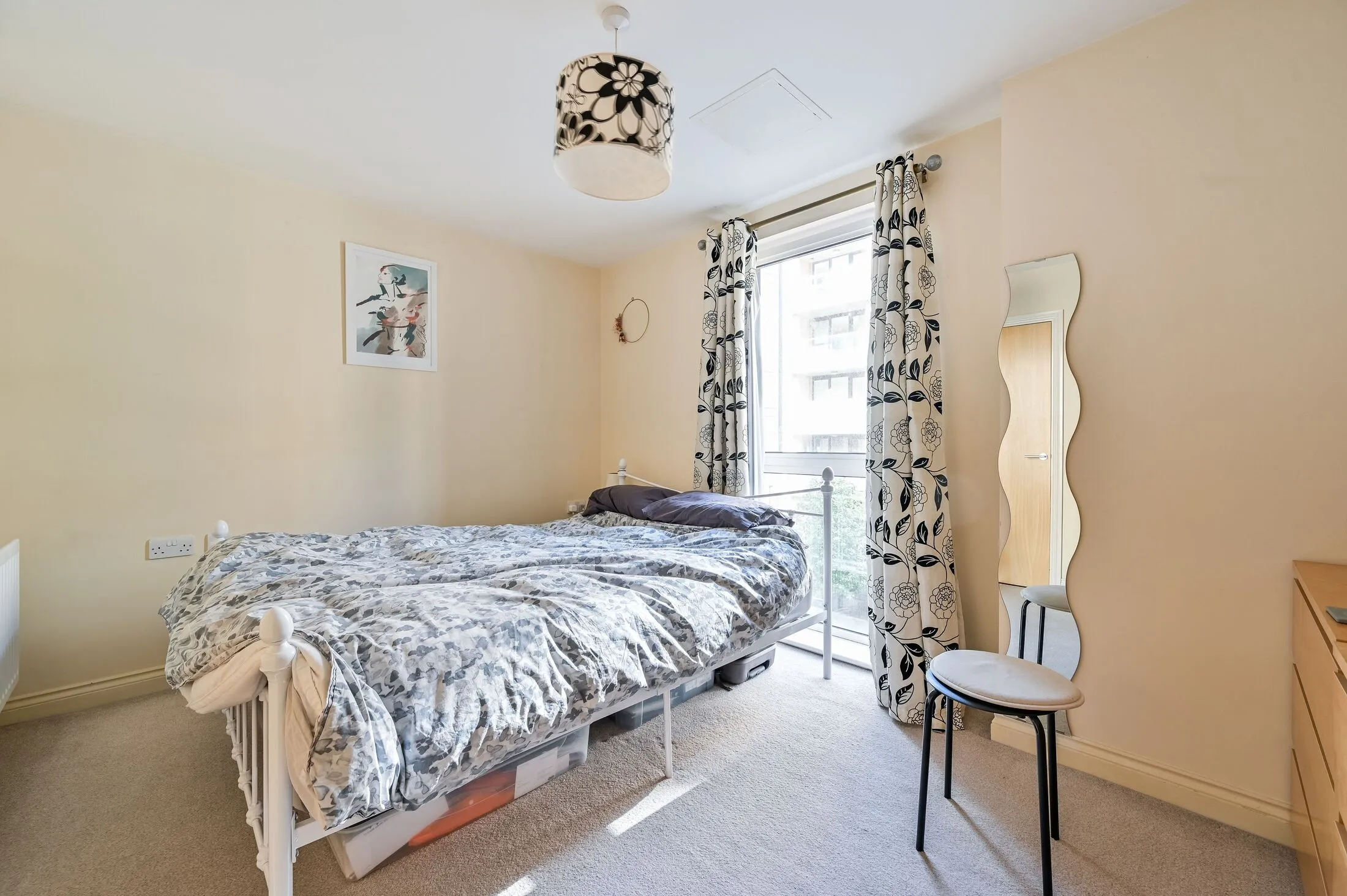 Flat Norman Road in Greater London