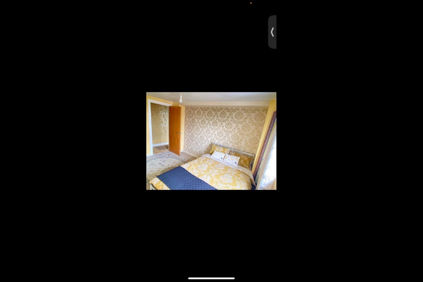 Room Riverdale Road in Manchester