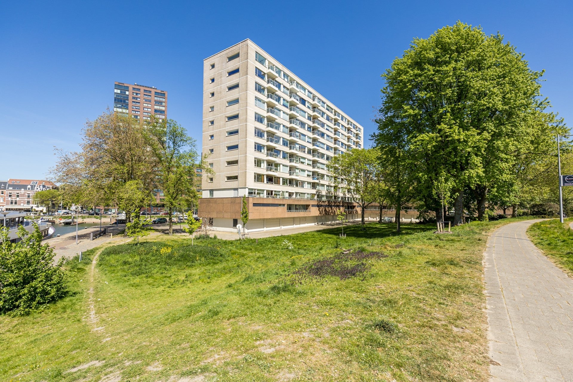 Appartement 's-Lands werf 260 in Rotterdam