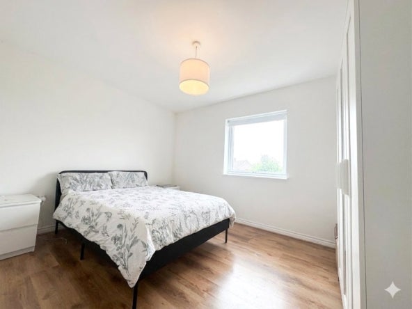 House Celsus Grove in Swindon