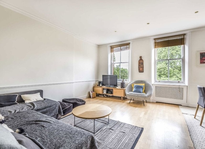 Flat Nevern Square in Greater London