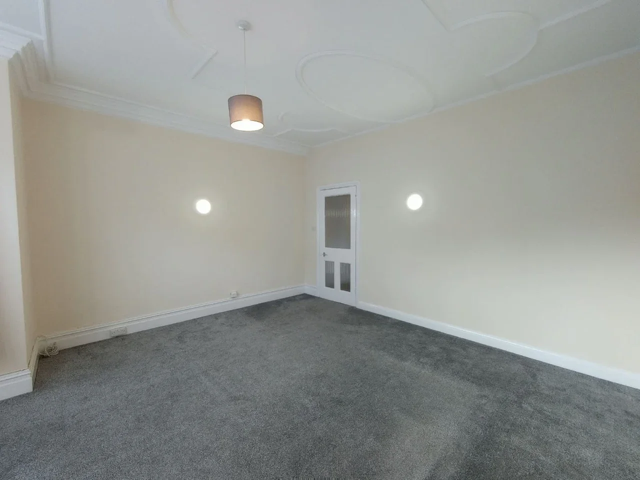 Flat Teignmouth Road in Greater London
