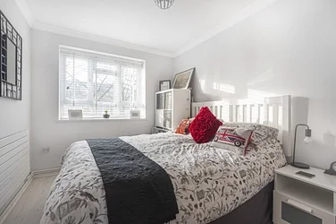 Flat Southlands Drive in Greater London