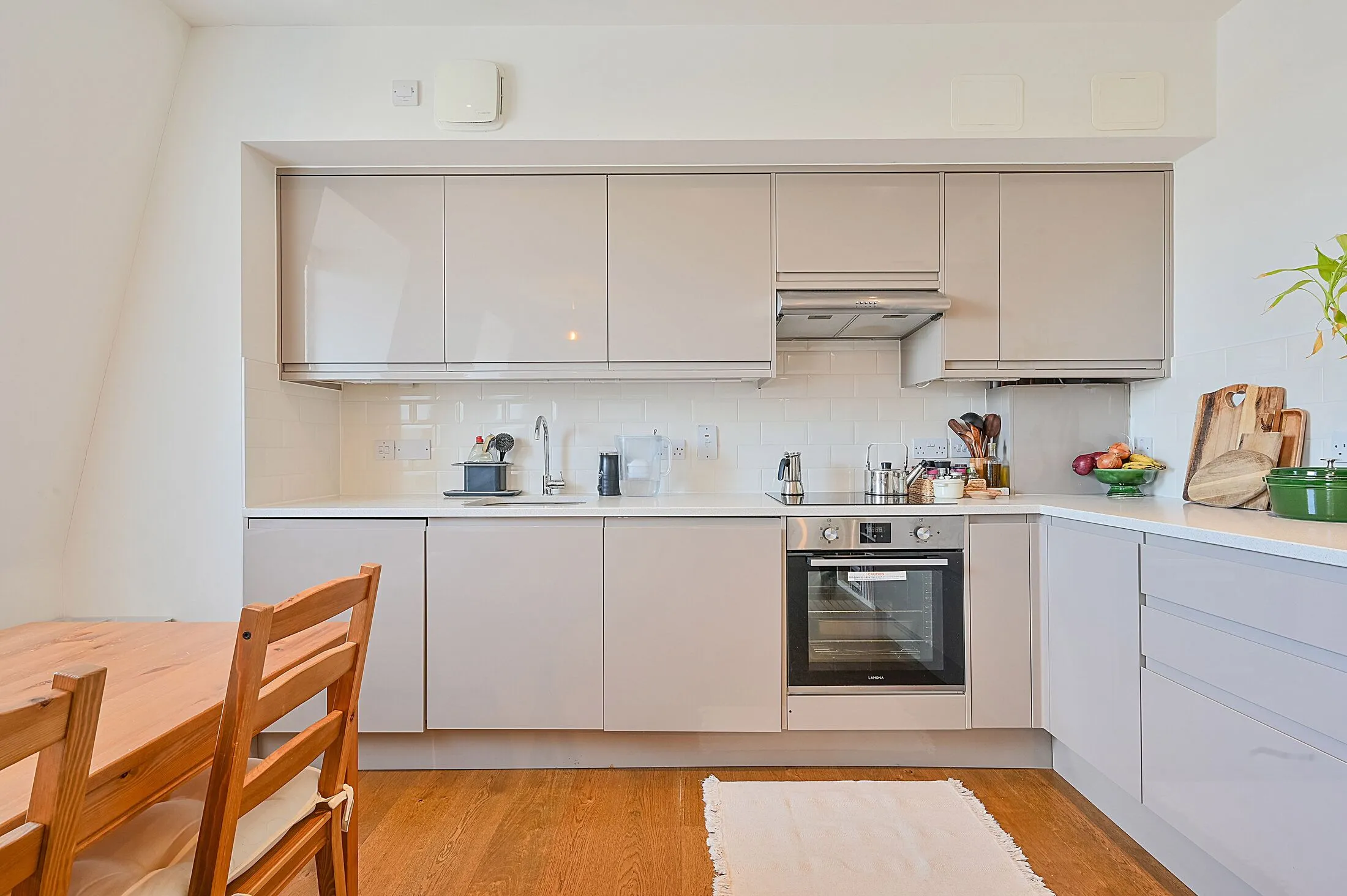 Flat Burlington Mews in Greater London