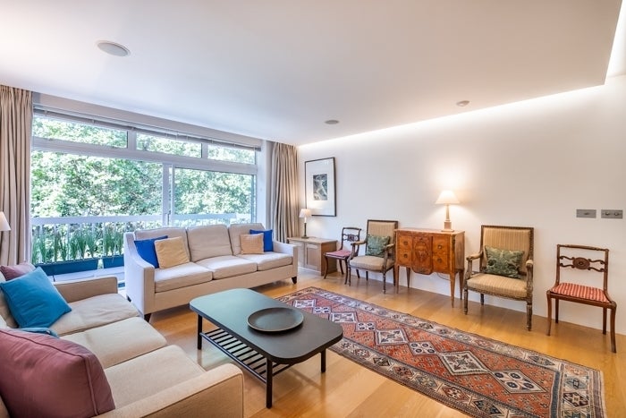 Flat Hans Place in Greater London