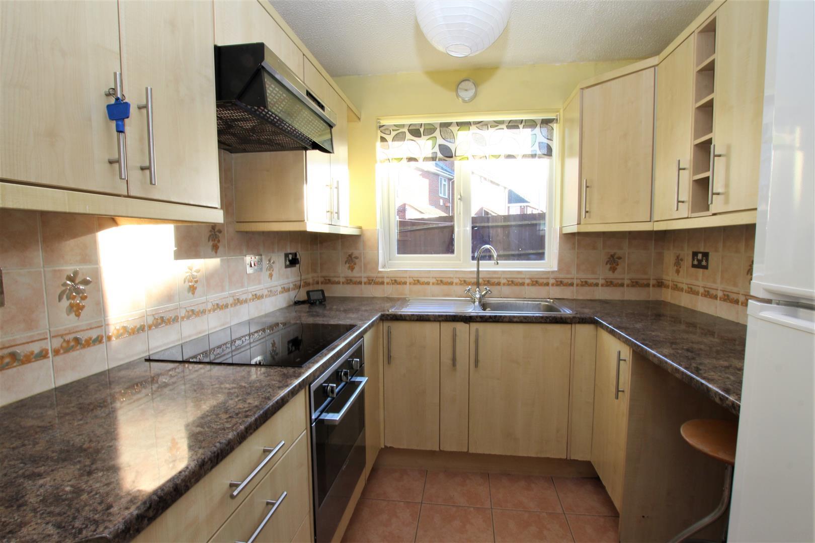 Flat Burdetts Road in Greater London