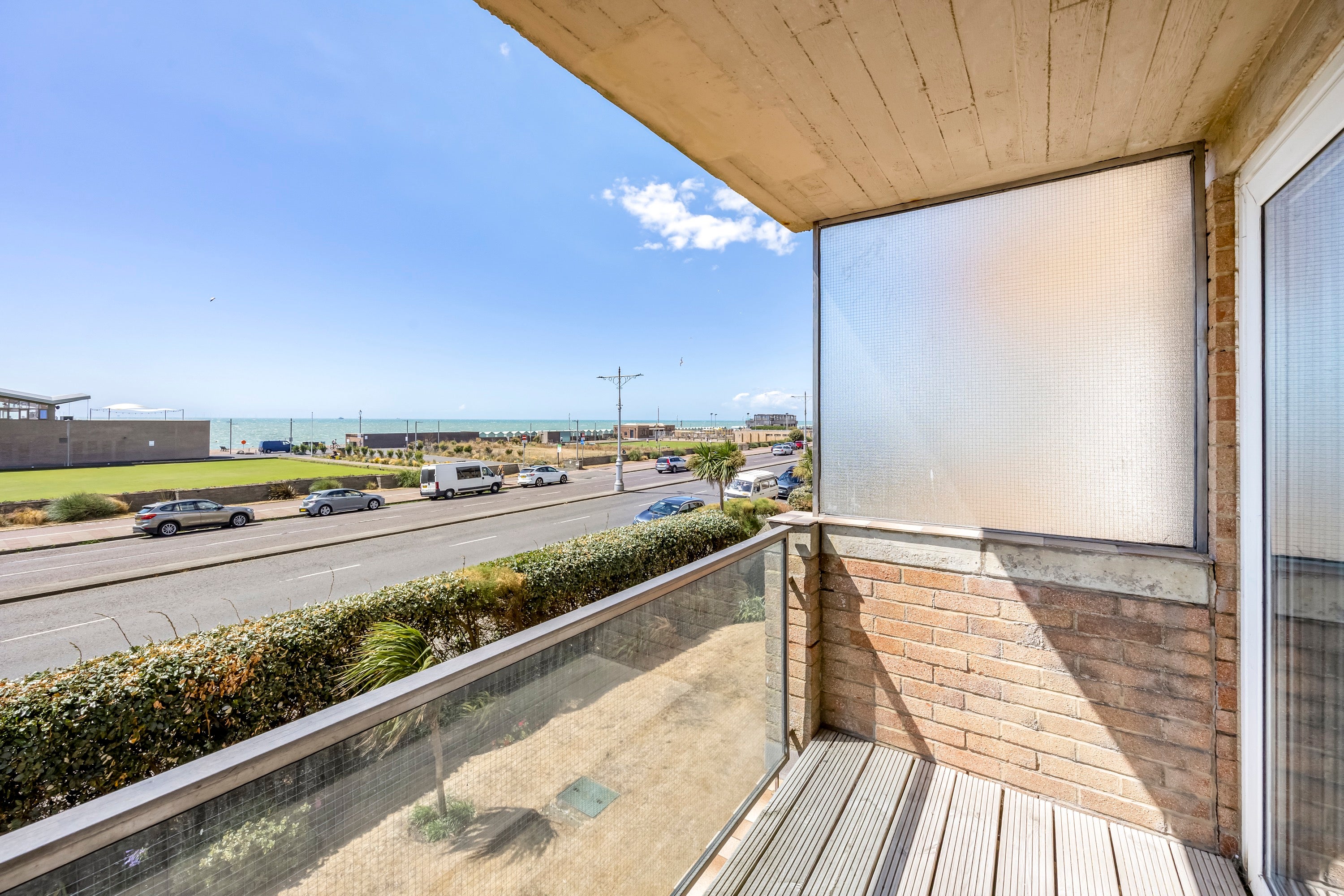 Flat Kingsway in Portslade by Sea