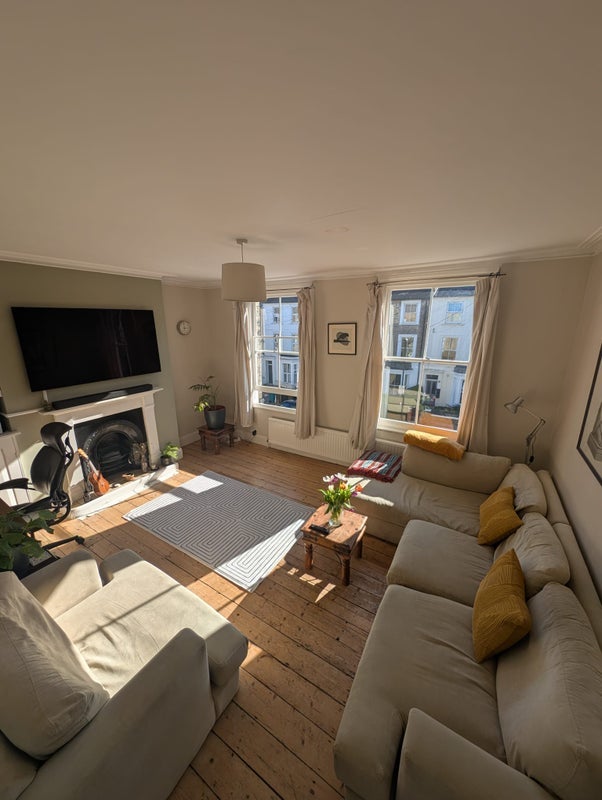 Room Regina Road in Greater London