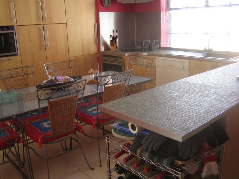 Flat Devonshire Court in Greater London
