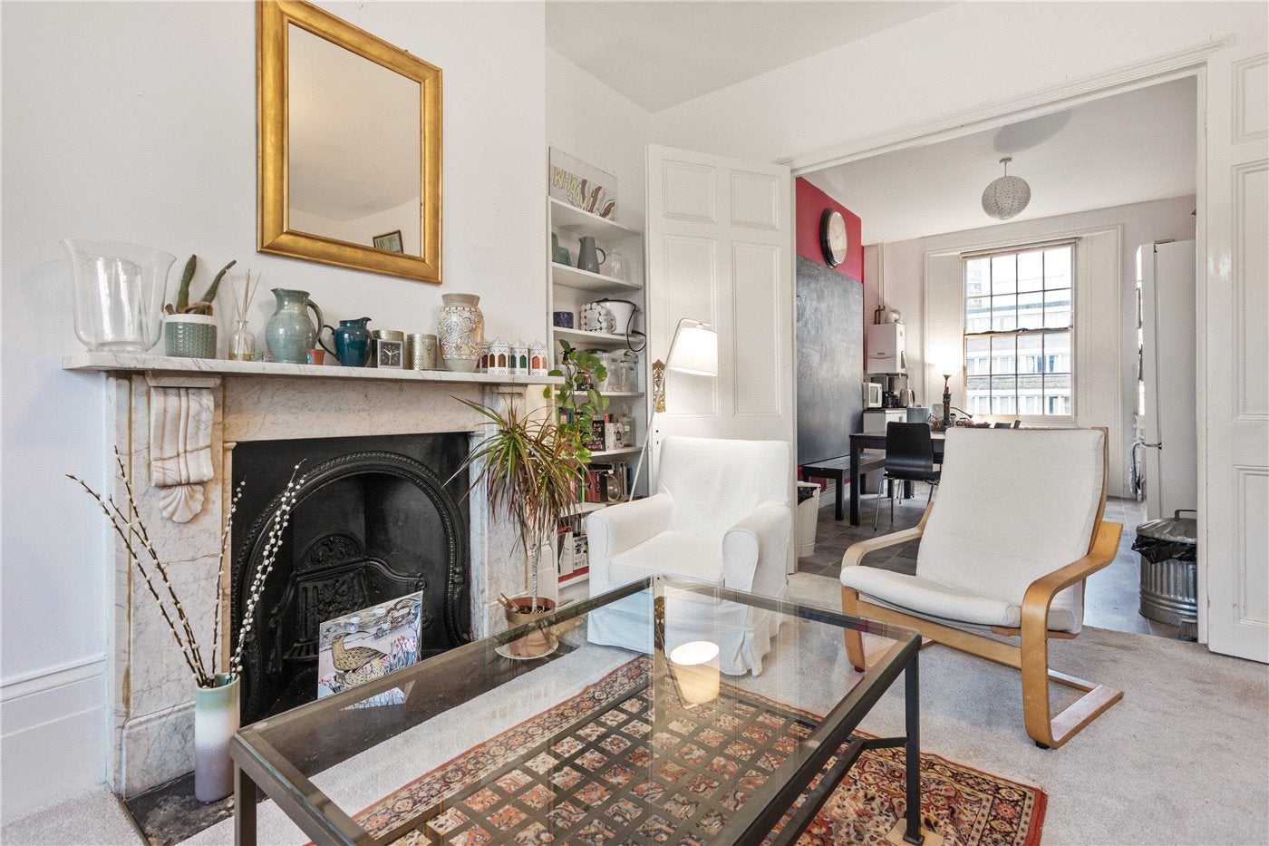Flat Fentiman Road in Greater London