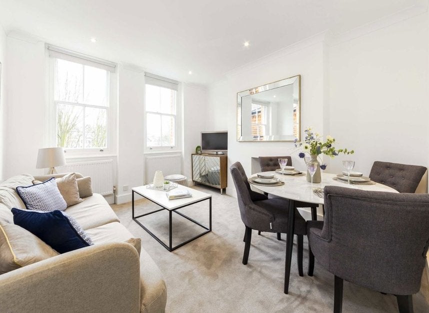 Flat Westville Road in Greater London