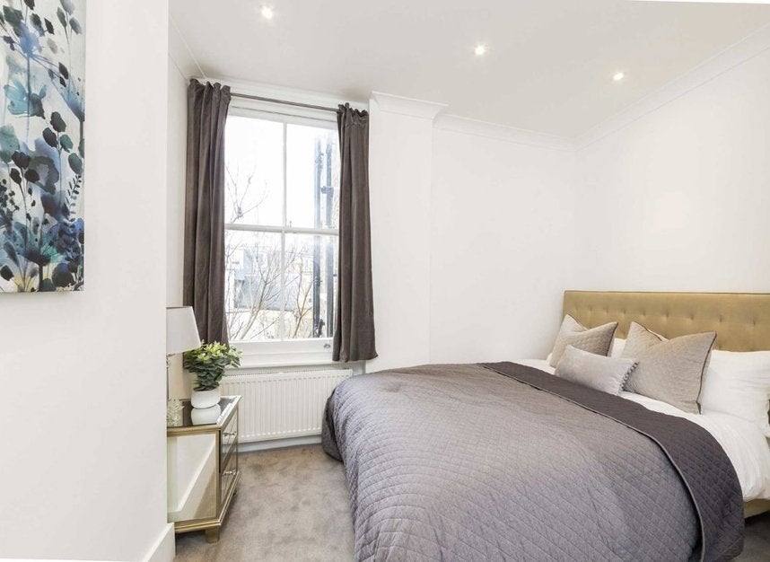 Flat Westville Road in Greater London