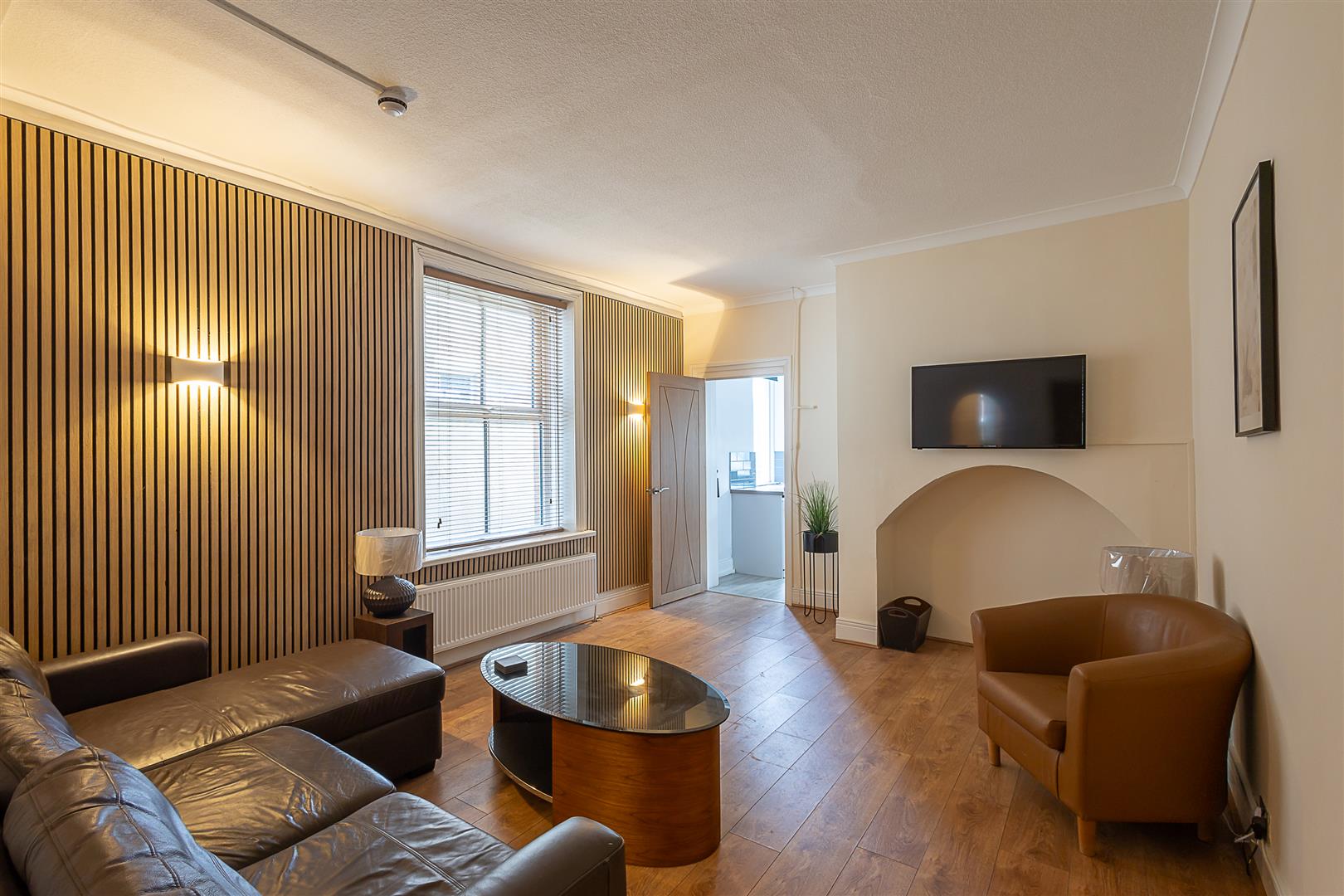 Flat St Georges Terrace in Newcastle upon Tyne