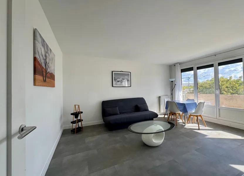 Appartement Rue Rosignano Marittimo à Champigny-sur-Marne