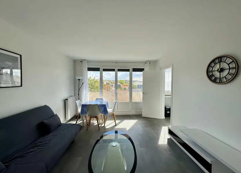 Appartement Rue Rosignano Marittimo à Champigny-sur-Marne