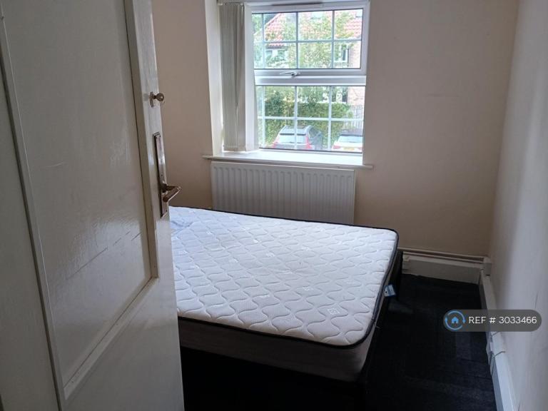 Flat Aykley Vale in Framwellgate Moor