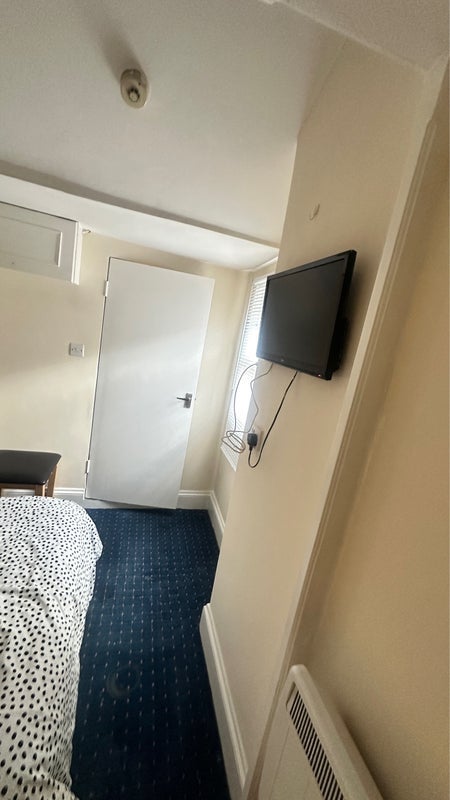 Room Hatherley Grove in City of Westminster
