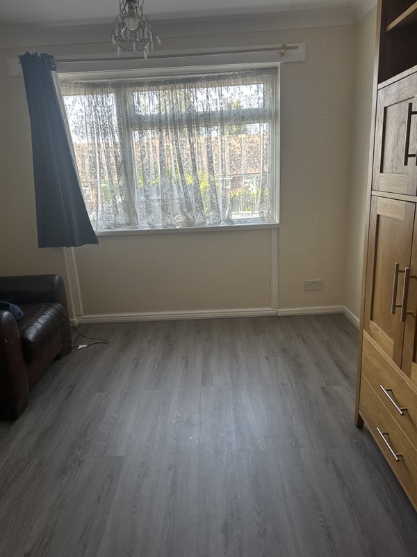 Room Andrews Place in Chelmsford