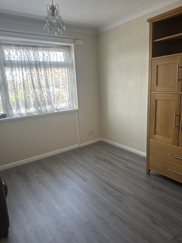 Room Andrews Place in Chelmsford