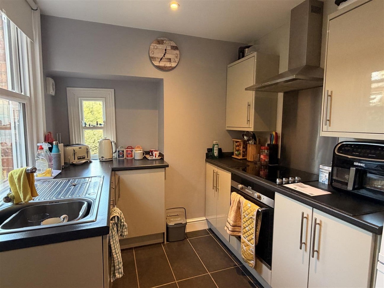 House Harcourt Road in Oadby and Wigston