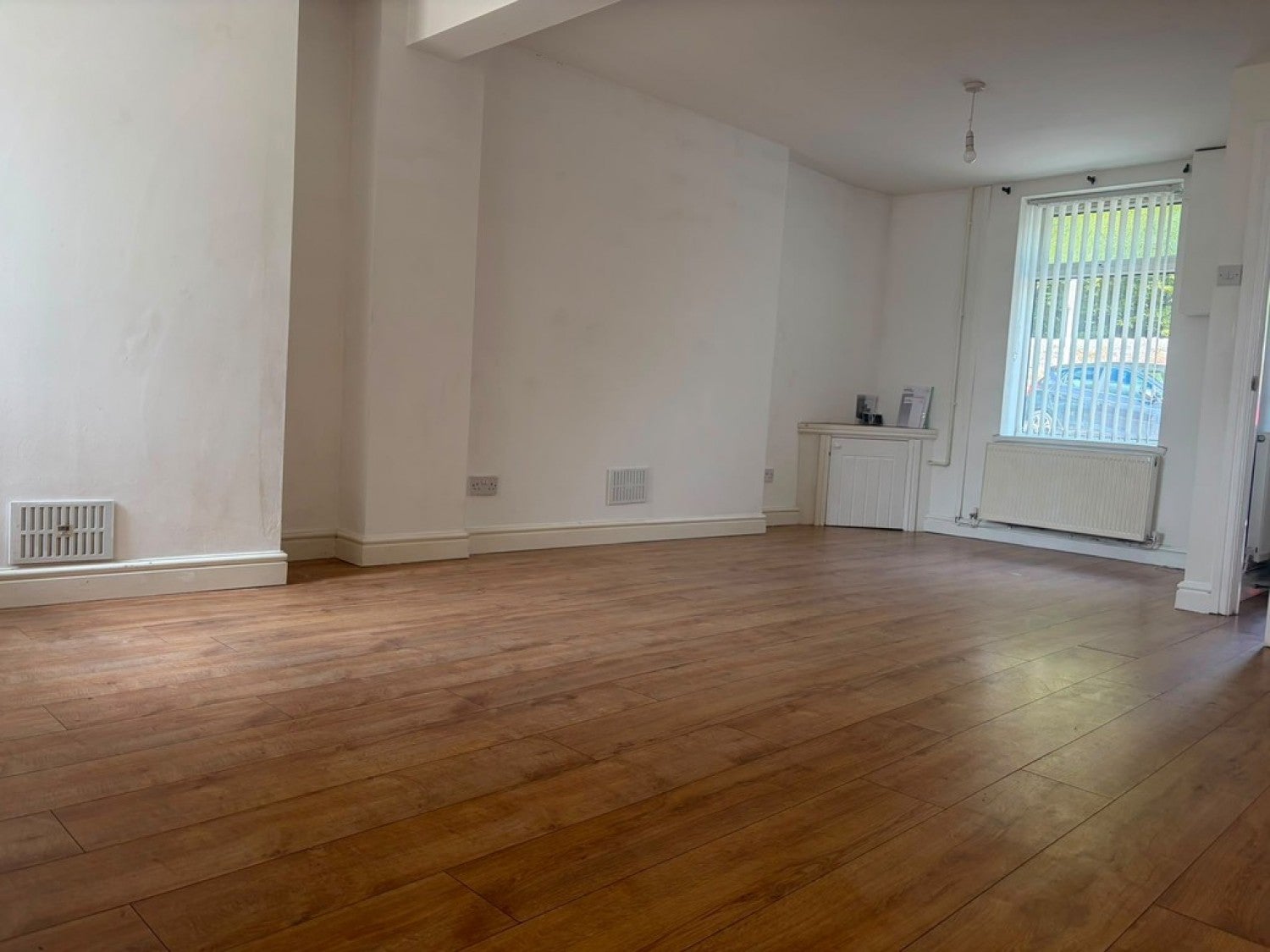 House Glan Road in Aberdare