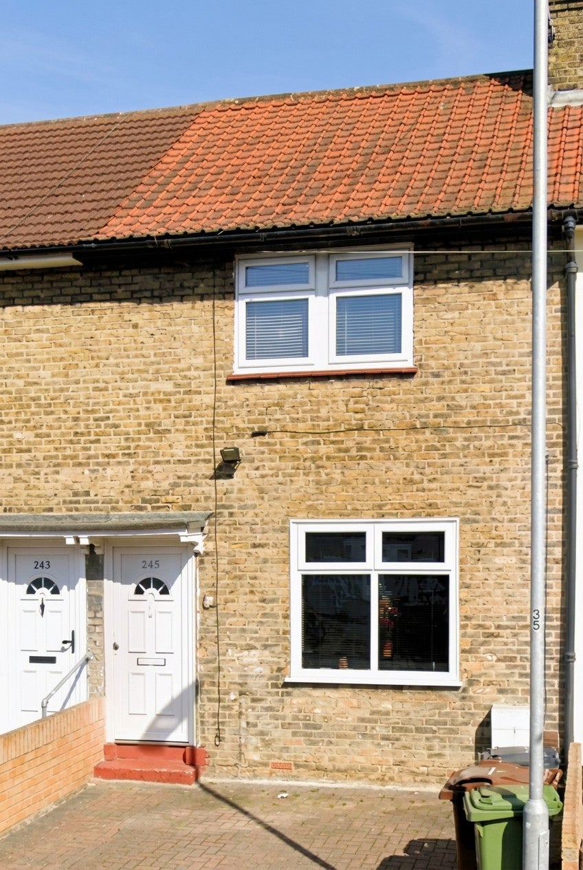 House Bonham Road in Greater London