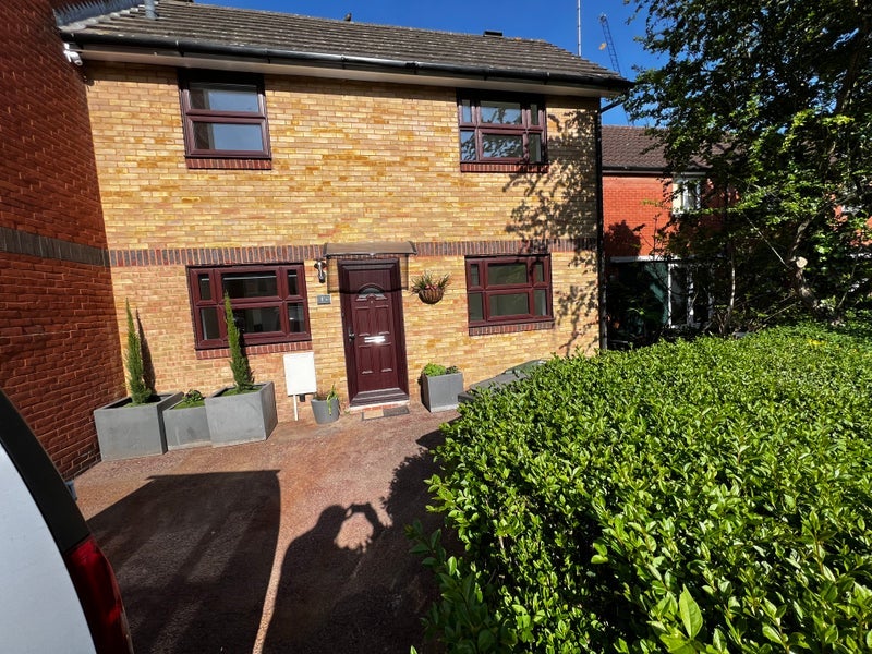 House Greenland Mews in Greater London