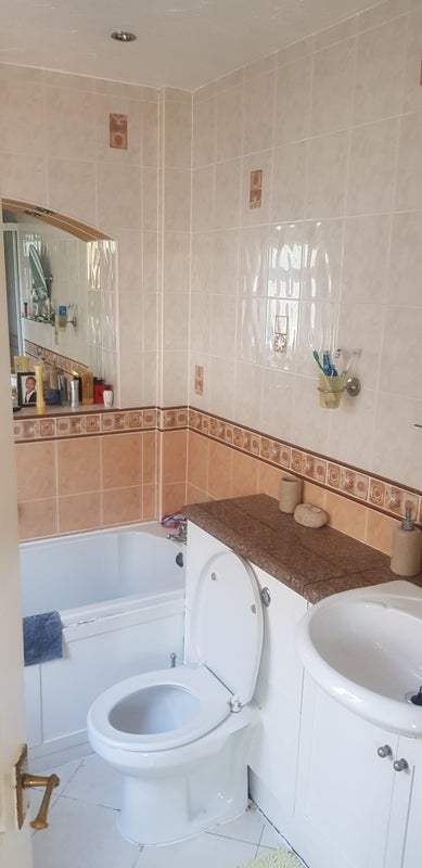 Room Reedings Road in South Kesteven