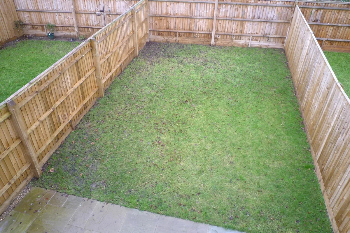 House Woodbury Close in Maidenhead