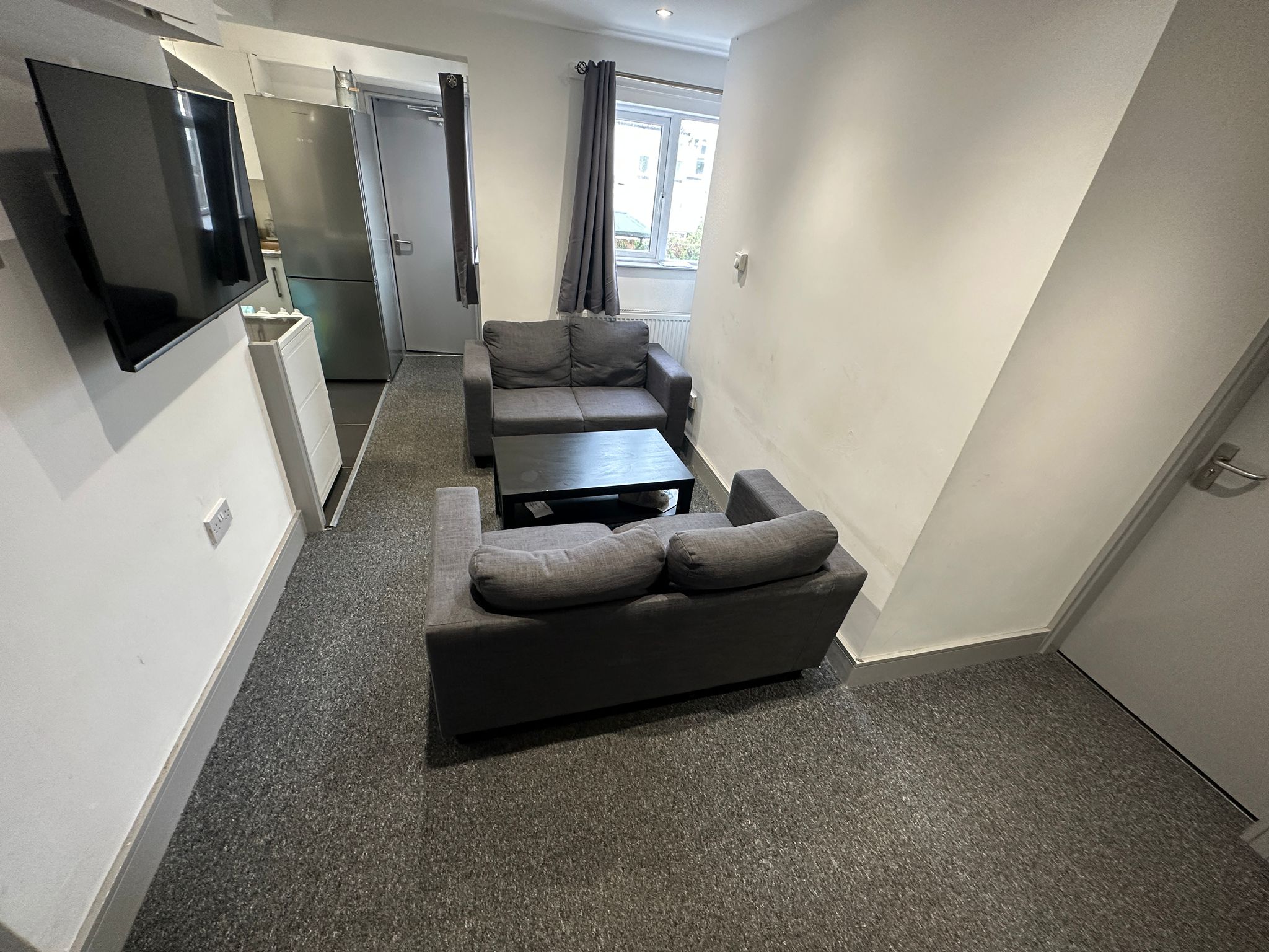 Room Bournbrook Road in Birmingham