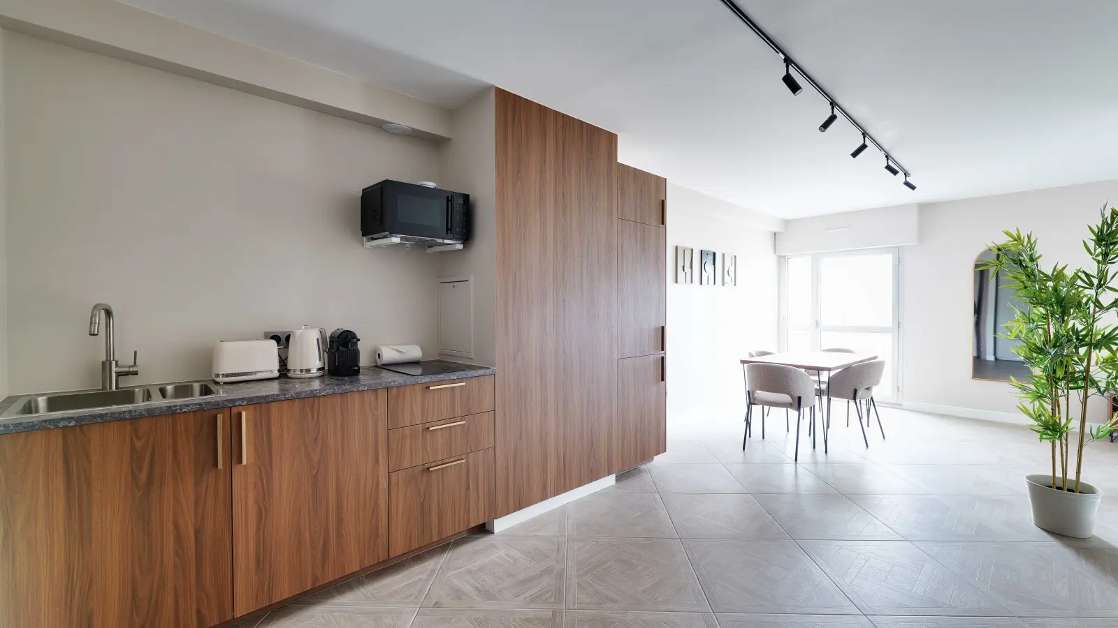 Appartement Rue Jacques Hillairet à Paris